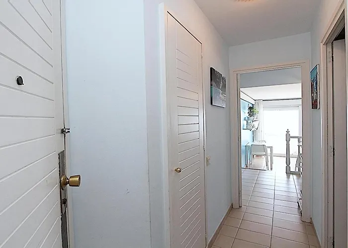 Blue Paradise * Λορέτ Ντε Μαρ