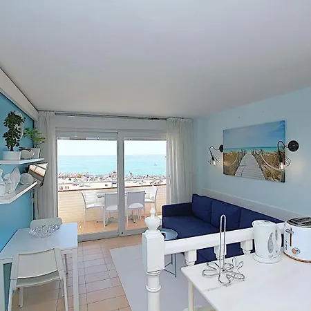 Blue Paradise יורט דה מאר