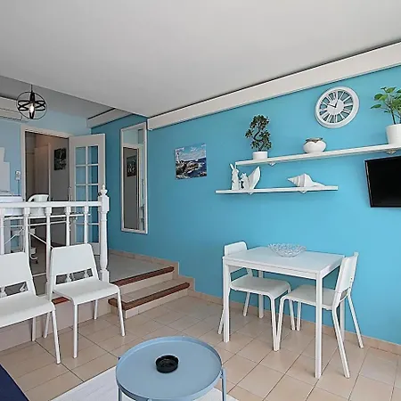 Blue Paradise * Λορέτ Ντε Μαρ